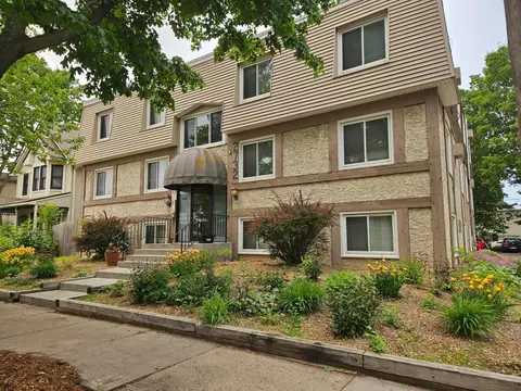 2732 Grand Ave S #4, Minneapolis, MN 55408