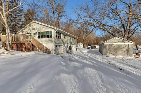 18089 Delaware Ln, Paynesville, MN 56362