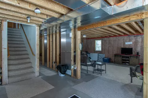Entry Way - 8191 Hinckley Ct, Baxter, MN 56425 photo 5 of 7