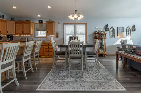Dining - 8191 Hinckley Ct, Baxter, MN 56425 photo 1 of 1