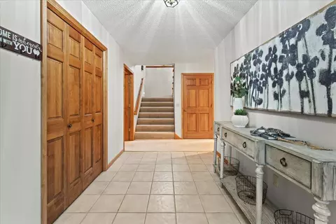 Entry Way - 3525 Independence Rd, Independence, MN 55359 photo 1 of 2