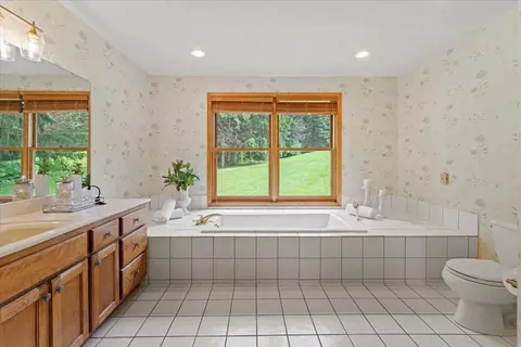 Bath - 3525 Independence Rd, Independence, MN 55359 photo 1 of 3