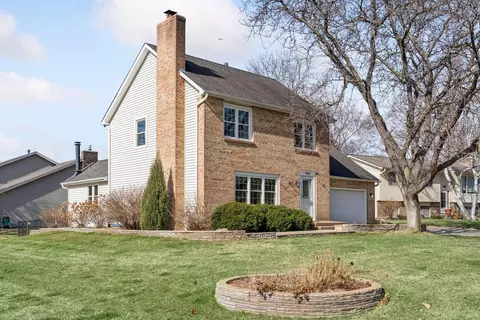 4015 Cottonwood Ln N, Plymouth, MN 55441