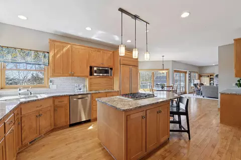 4015 Windmill Dr, Independence, MN 55357 photo 5