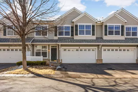 1601 Woodlynn Ave #7, Maplewood, MN 55109