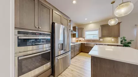 273 Whetstone Pl NW, Eyota, MN 55934