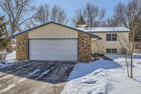 8100 Douglas Ct N, Brooklyn Park, MN 55445