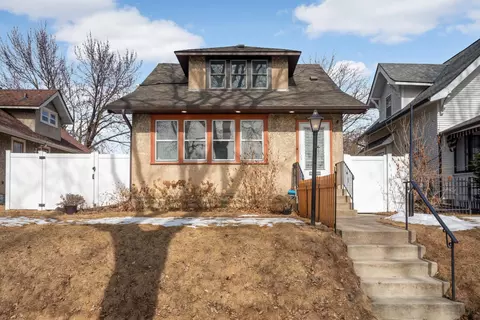1079 Rose Ave E, Saint Paul, MN 55106