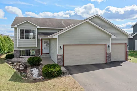 4414 Eakern Cir NE, Monticello, MN 55362