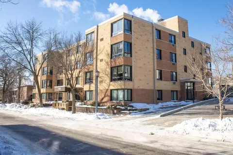 1912 Dupont Ave S #206, Minneapolis, MN 55403