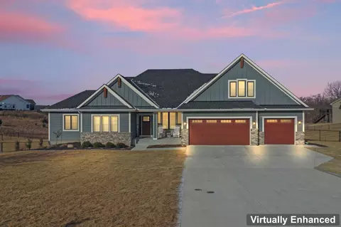 4212 Boulder Cir, Webster, MN 55088