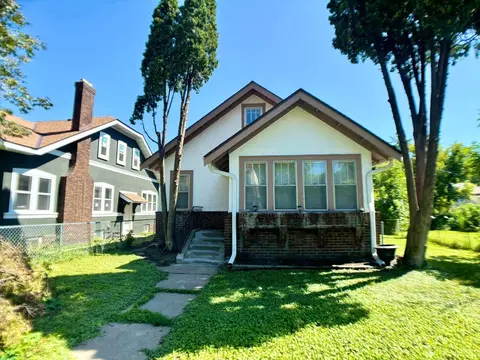 2806 Penn Ave N, Minneapolis, MN 55411