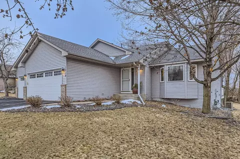1710 Golf View Dr, Buffalo, MN 55313