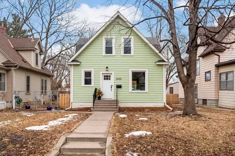 3433 21st Ave S, Minneapolis, MN 55407