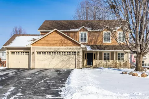 2065 Wilhelm Ct, Shakopee, MN 55379