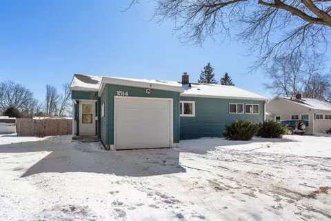 1514 Durand Ct SE, Rochester, MN 55904