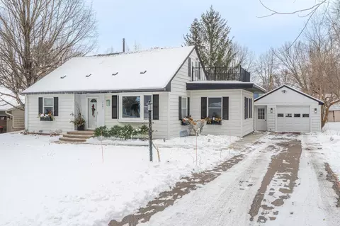 15083 Upper 63rd St N, Stillwater, MN 55082