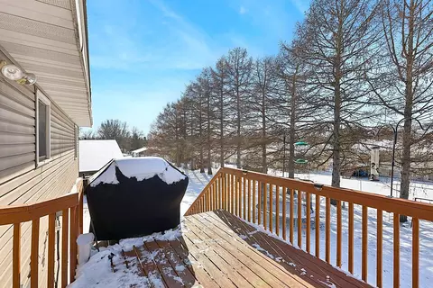 304 12th Ave SE, Faribault, MN 55021 photo 3