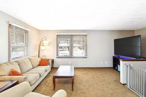 304 12th Ave SE, Faribault, MN 55021 photo 10
