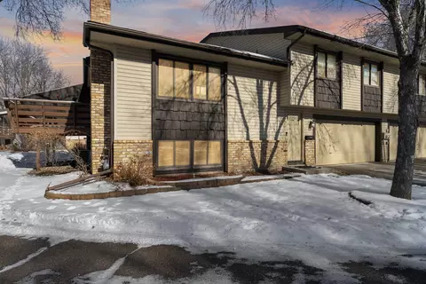 7706 York Ln N, Brooklyn Park, MN 55443