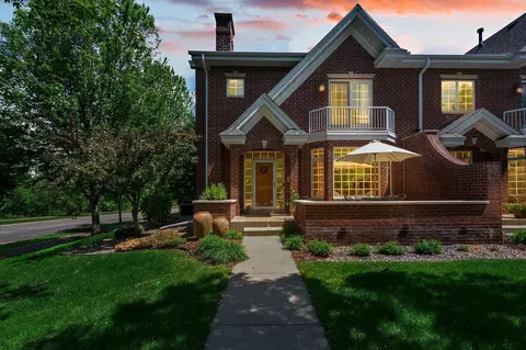10778 Falling Water Ln #D, Woodbury, MN 55129