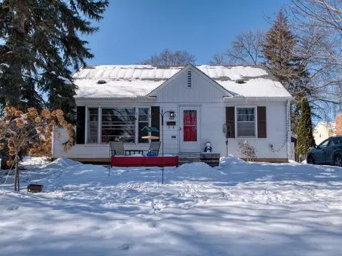 4225 Grimes Ave N, Robbinsdale, MN 55422