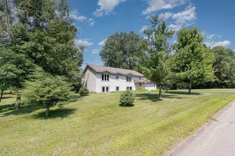 16300 Coquina St NW, Anoka, MN 55303