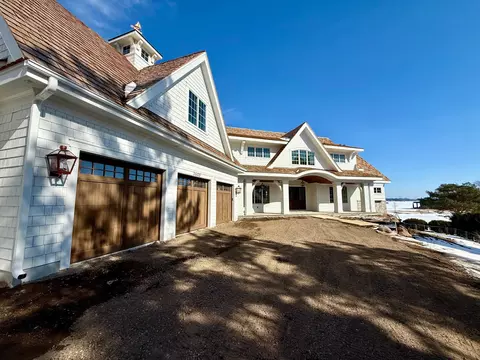 3600 Casco Ave, Wayzata, MN 55391