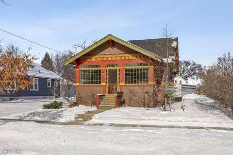 1521 2nd Ave S, Fargo, ND 58103