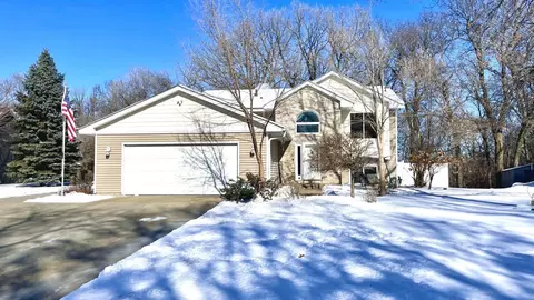 139 Hiawatha Ave W, Big Lake, MN 55309