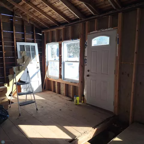 1203 Mountain Ave, Walhalla, ND 58282 photo 3