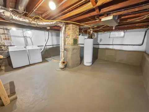 939 Juno Ave, Saint Paul, MN 55102 photo 18