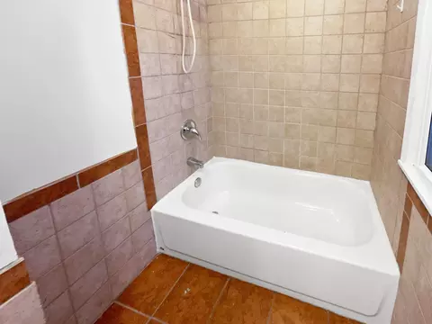 939 Juno Ave, Saint Paul, MN 55102 photo 16