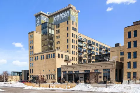 290 Market St #606, Minneapolis, MN 55405