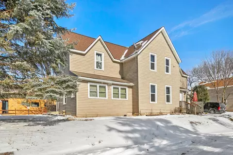 103 1st St SE, New Richland, MN 56072