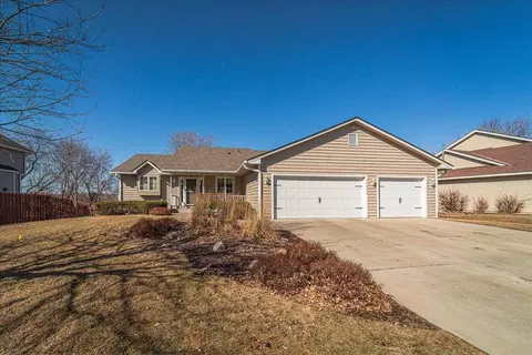 15036 Manitou Rd NE, Prior Lake, MN 55372