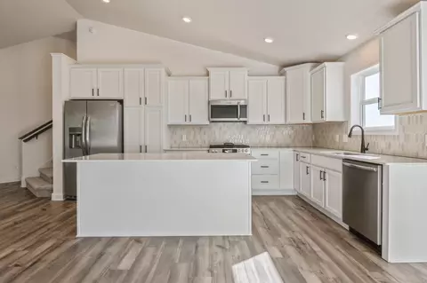 7608 106th St S, Cottage Grove, MN 55016