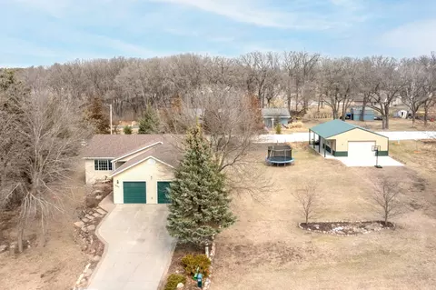 14548 Pine Ave, Little Falls, MN 56345