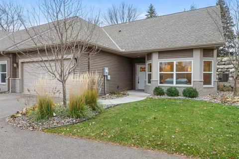 11905 Minnetonka Blvd, Hopkins, MN 55305