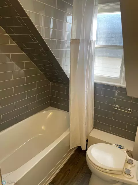 Bath - 920 3rd St N, Fargo, ND 58102 photo 2 of 2