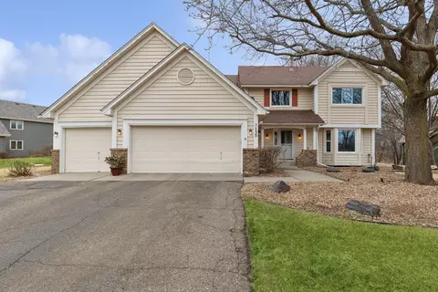 7135 Upper 136th St W, Apple Valley, MN 55124