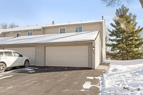 12265 Drake St NW, Coon Rapids, MN 55448
