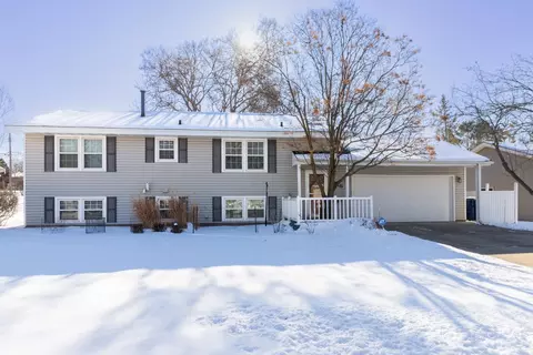 3028 Flag Ave N, New Hope, MN 55427