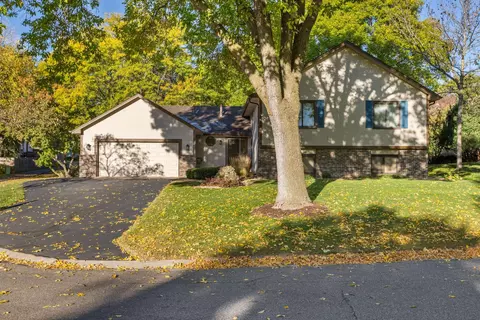 4775 Ximines Ln N, Plymouth, MN 55442