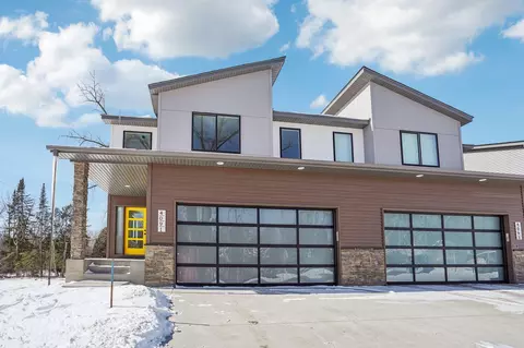 4091 Isaac Ct, Vadnais Heights, MN 55127