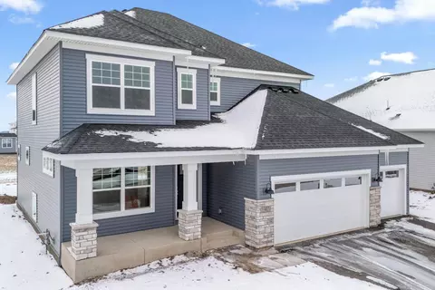 1903 Sparrow Dr, Shakopee, MN 55379
