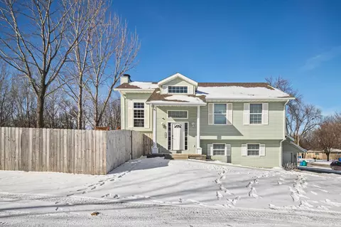 328 Glendale Pl, Owatonna, MN 55060