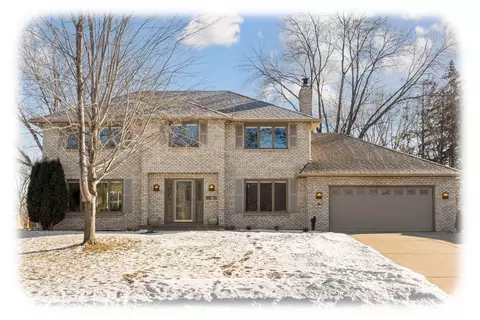 7860 Juneau Ln N, Maple Grove, MN 55311