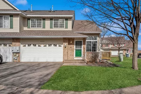 6147 Tahoe Cir #J, Woodbury, MN 55125