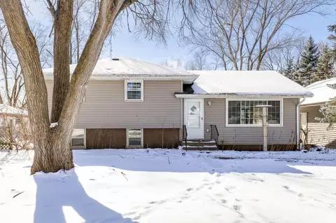12041 Noon Dr, Dayton, MN 55327